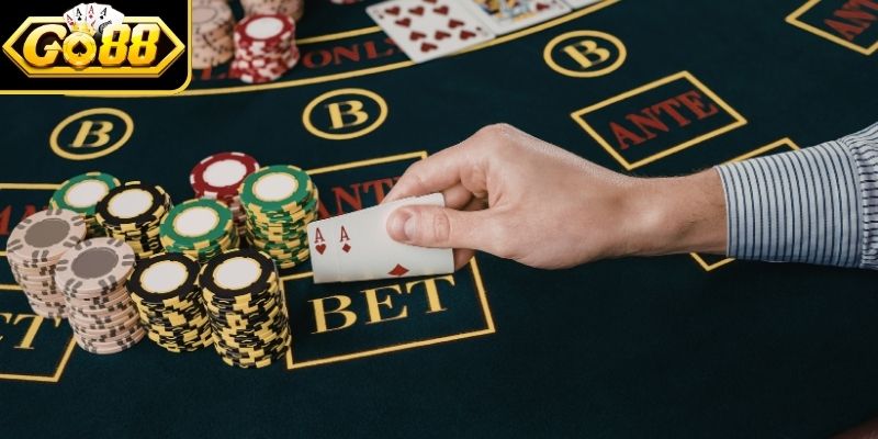 Khái niệm các thành phần có trong Baccarat Go88